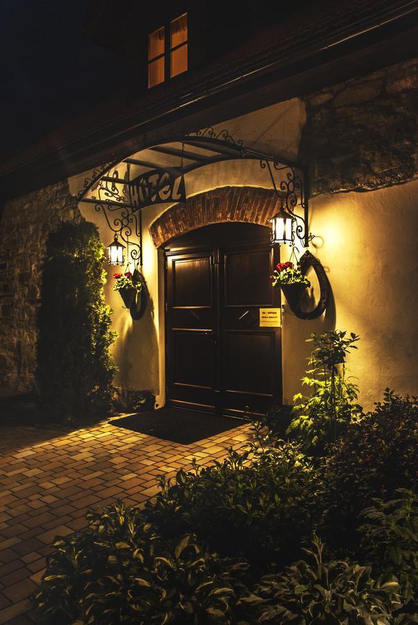 Hotel Pod Kogutkiem Krzywaczka Exterior foto